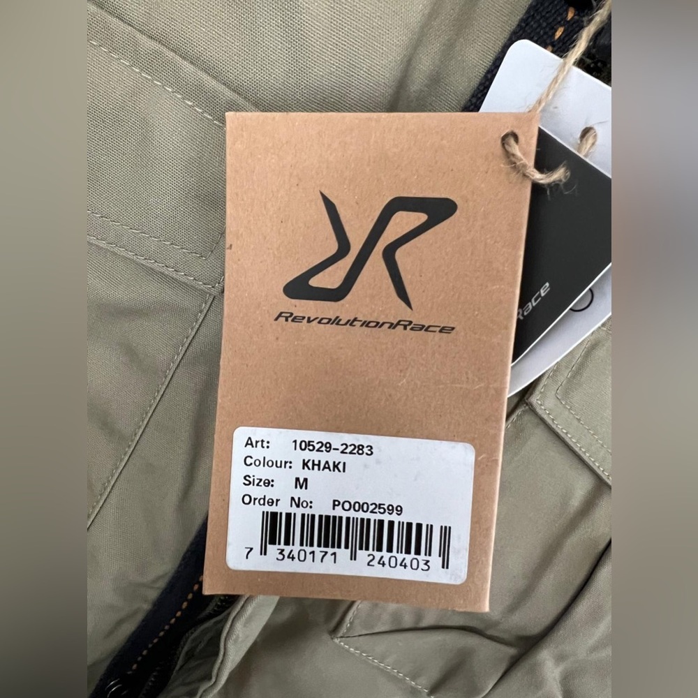 RevolutionRace Jacket - Picture 7 of 9